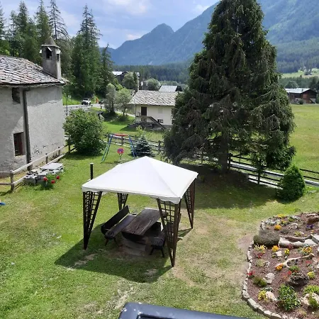 Διαμέρισμα Il Pettirosso - Panoramico Con 3 In Champoluc