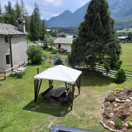 Apartment Il Pettirosso - Panoramico Con 3 In Champoluc